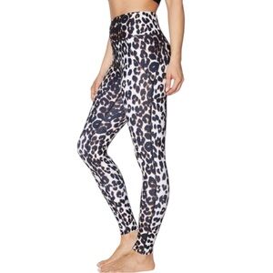 BETSEY JOHNSON PERFORMANCE CAPRI LEOPARD-PRINT EXTRA HIGH-RISE LEGGINGS SZ XL EC